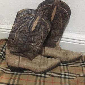 Arango crocodile boots
